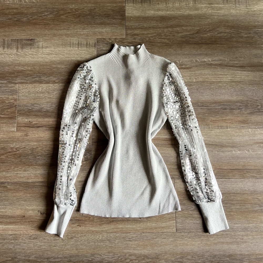 Vintage Style Silver Sequin Sleeve Top